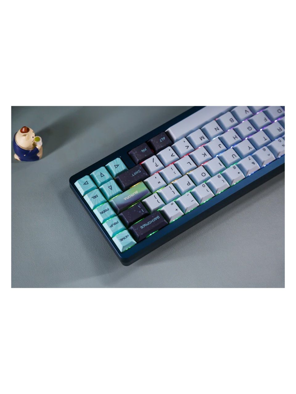 Клавиатура Varmilo Aurora Muse 65 Gateron Varmilo Magnet White switch