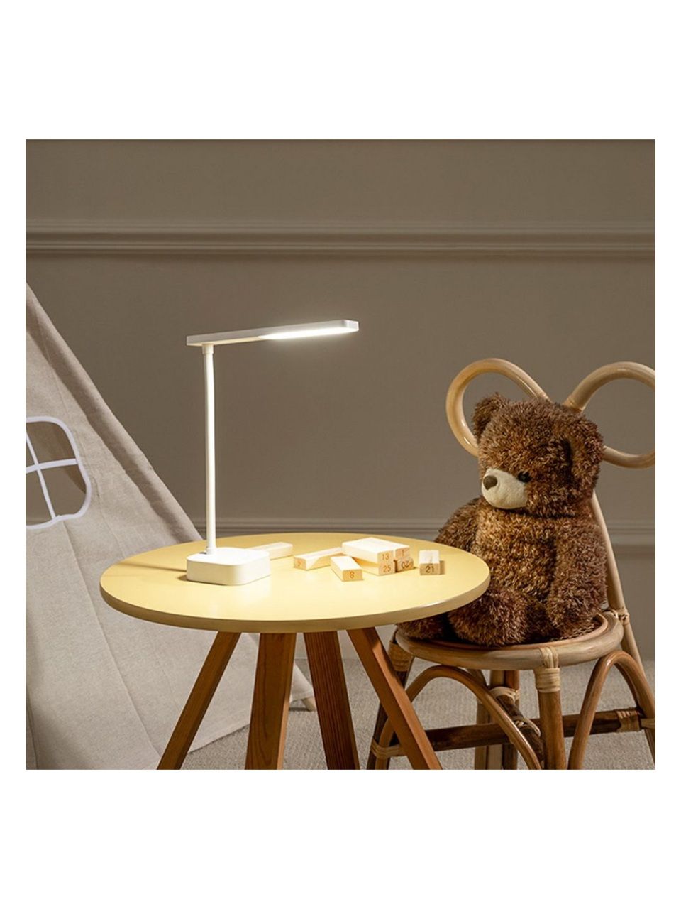 Настольная лампа Yeelight-Jasmine-Rechargeable Table Lamp-White-5000K (YLYTD-0039)